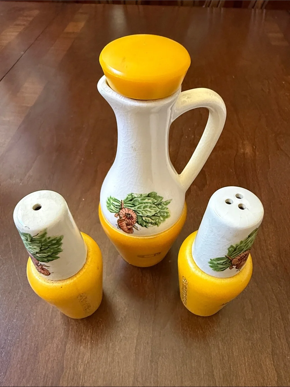 Vintage 1970’s Zeller’s Oil Cruet and Salt & Pepper Shakers salad set Japan